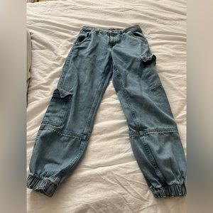 BDG size 28 cargo joggers